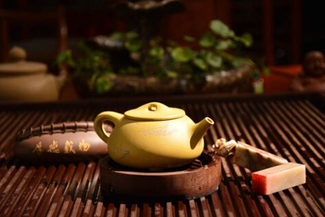 茶润人生，养生必备：茶叶中的神奇功效